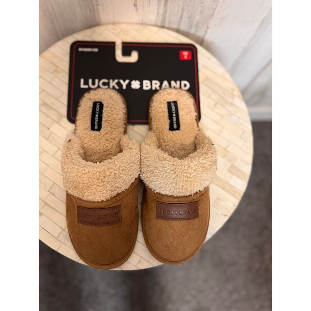 Lucky Brand Women’s Tan Plush Slippers Size Small 7/8 Cozy Faux Fur Indoor House